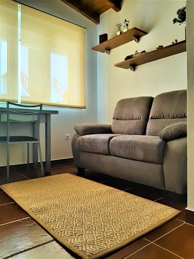 شقة Santiago do Cacém  في Alojamento Ferreira - Apartamento C المظهر الخارجي الصورة